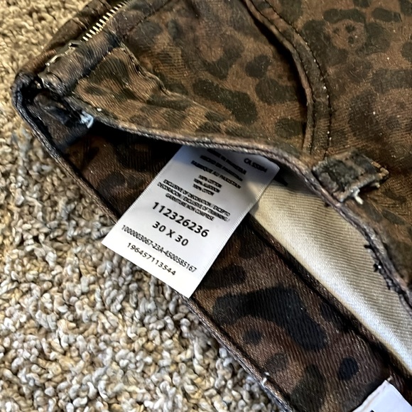 Wrangler Fender animal leopard cheetah flare jeans size 30 - Picture 4 of 8